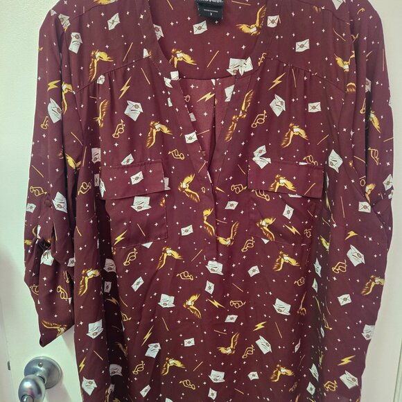 Harry Potter Red Stars & Wands Georgette Harper Blouse - Picture 7 of 7